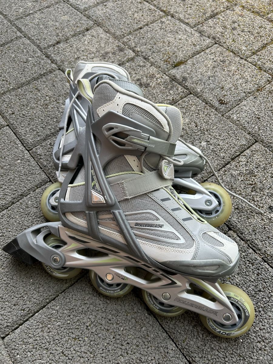 Inline-Skating & Rollschuhe: Inlineskates Gr.40 Marke Rollerblade – Gebraucht aus Brüttisellen von mirrinha 1