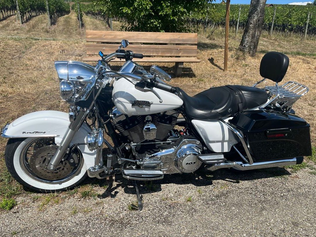 Harley-Davidson Touring: Harley Davidson FLHRC – Usato da Schaffhausen venduto da MotoSH 4