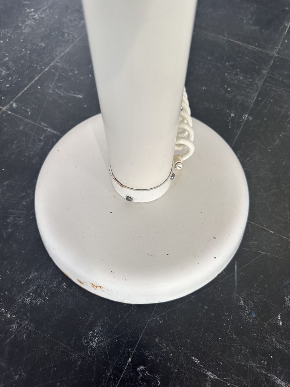 Lampade: Lampe néon design postmoderne, Pays-Bas, vers 1980 – Usato da Lausanne venduto da jul_v9ht 4