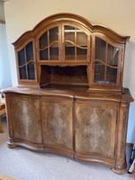 Antiker Buffet-Schrank, mit Glasvitrine