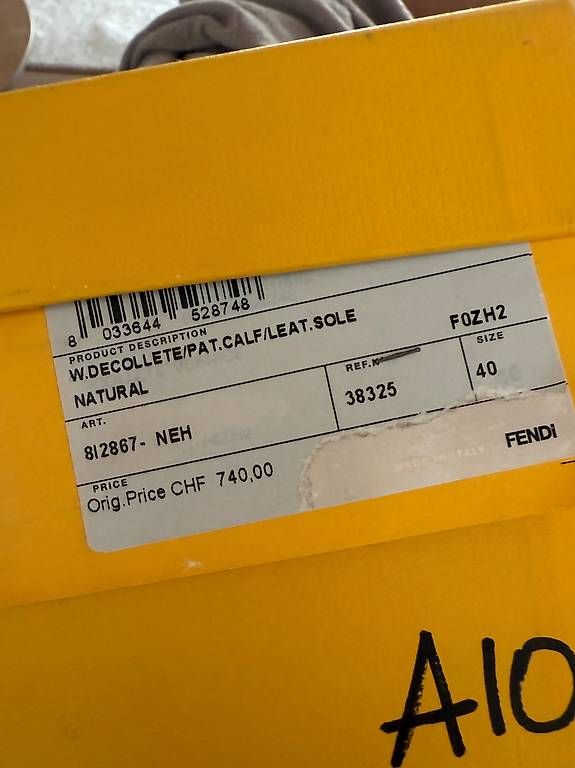 Fendi Scarpe da donna: Fendi size 40-mai usate – Nuovo e nell'imballaggio originale da Cavigliano venduto da Pzan 3