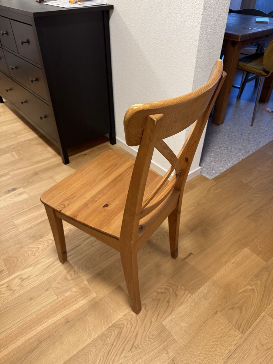 Ikea Stühle: 3 Stück alte IKEA Holzstühle – Gebraucht aus Solothurn von NiNiTa_22 1