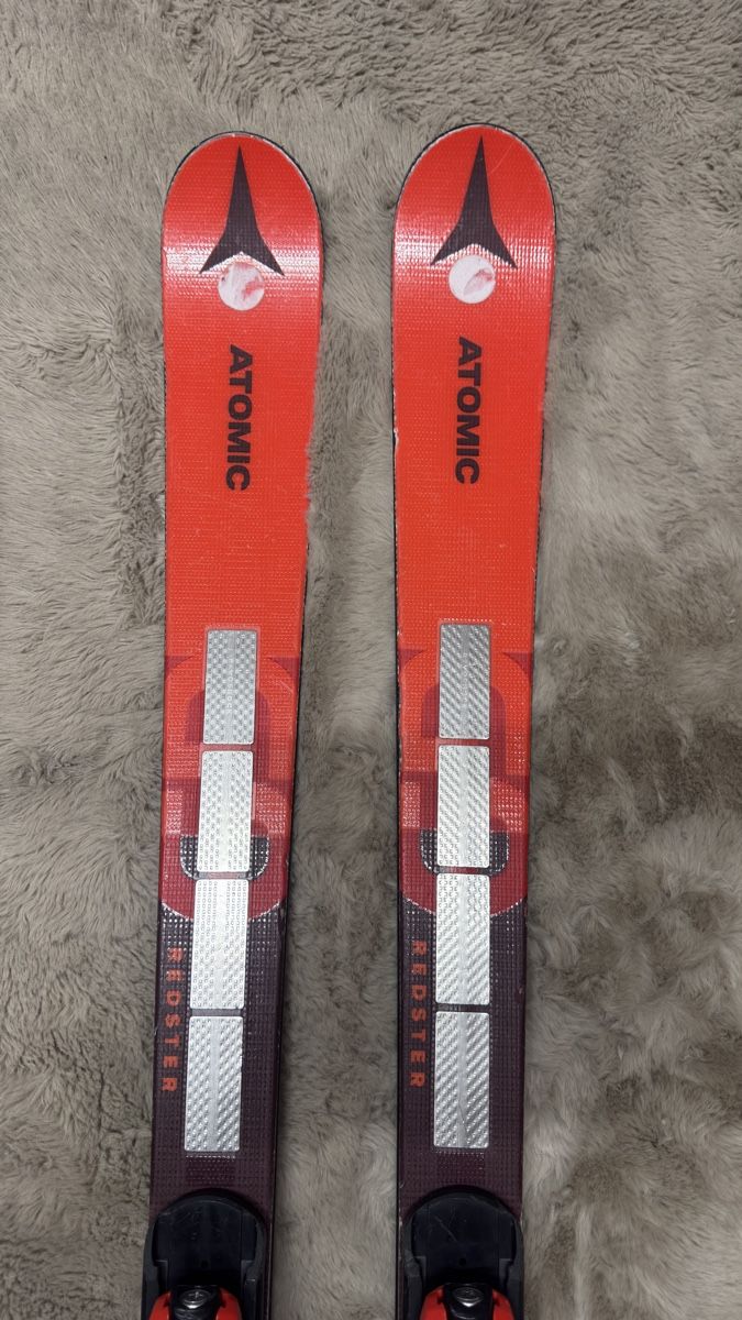 Atomic Sci: Atomic Redster G9 Ski 159 cm mit Bindung gebraucht – Usato da Dietlikon venduto da kickboxer_999 1