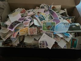 Mehr als 10.000 Briefmarken Weltweit