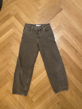 Barrel Jeans braun &Other Stories
