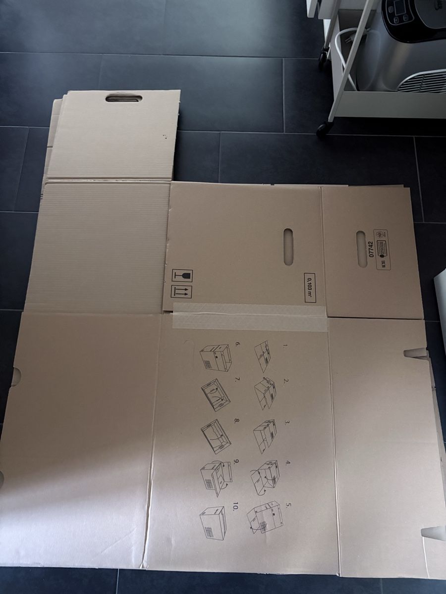 Cartoni: Umzugsboxen – Usato da Schindellegi venduto da mazi9
