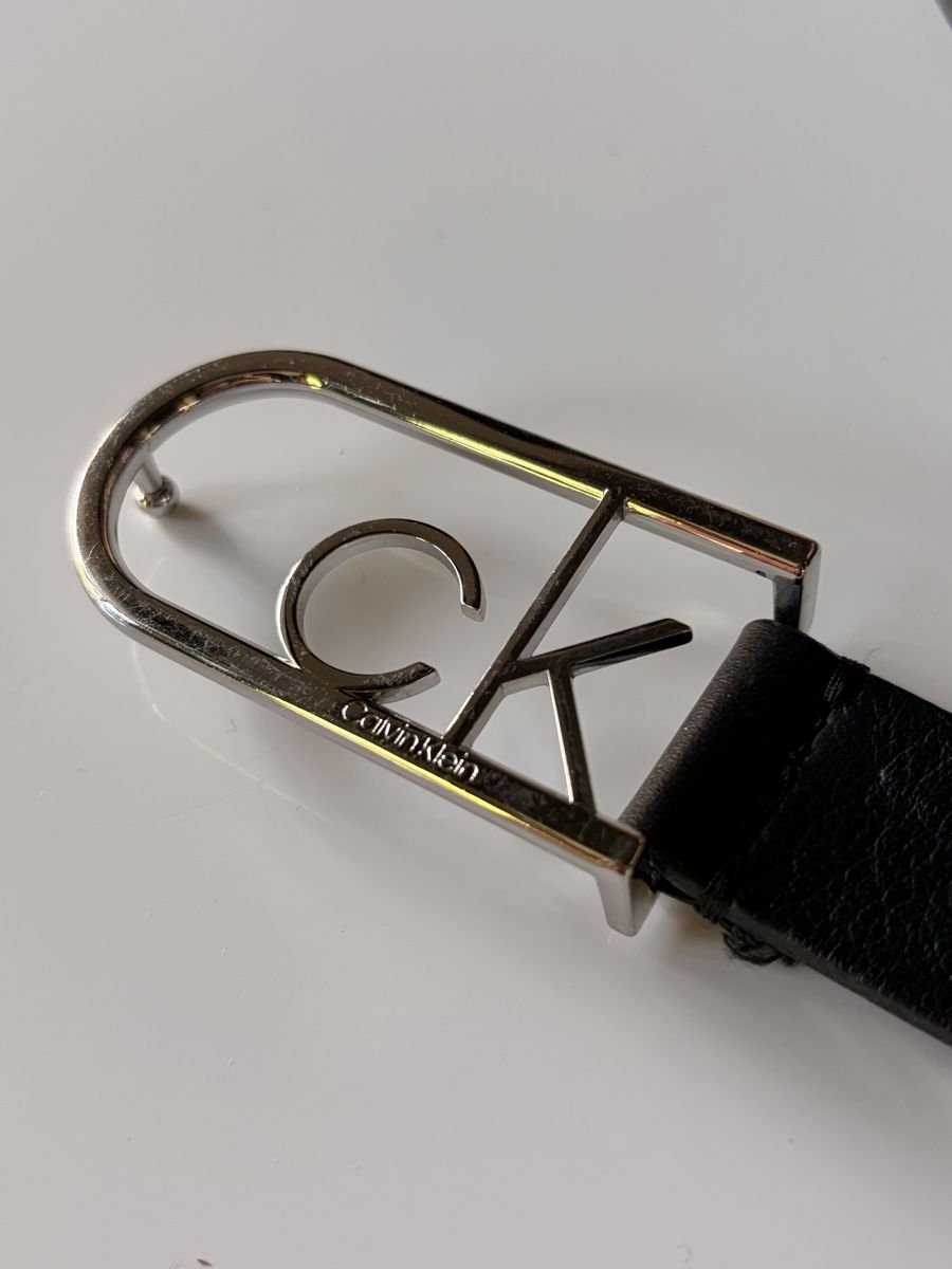 Cinture: Cintura Calvin Klein nera, 95cm, come nuova, affare! – Usato da Bellinzona venduto da ali_nl98