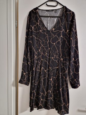 VERO MODA / Abendkleid /Herbstkleid / Festkleid/Gr.M