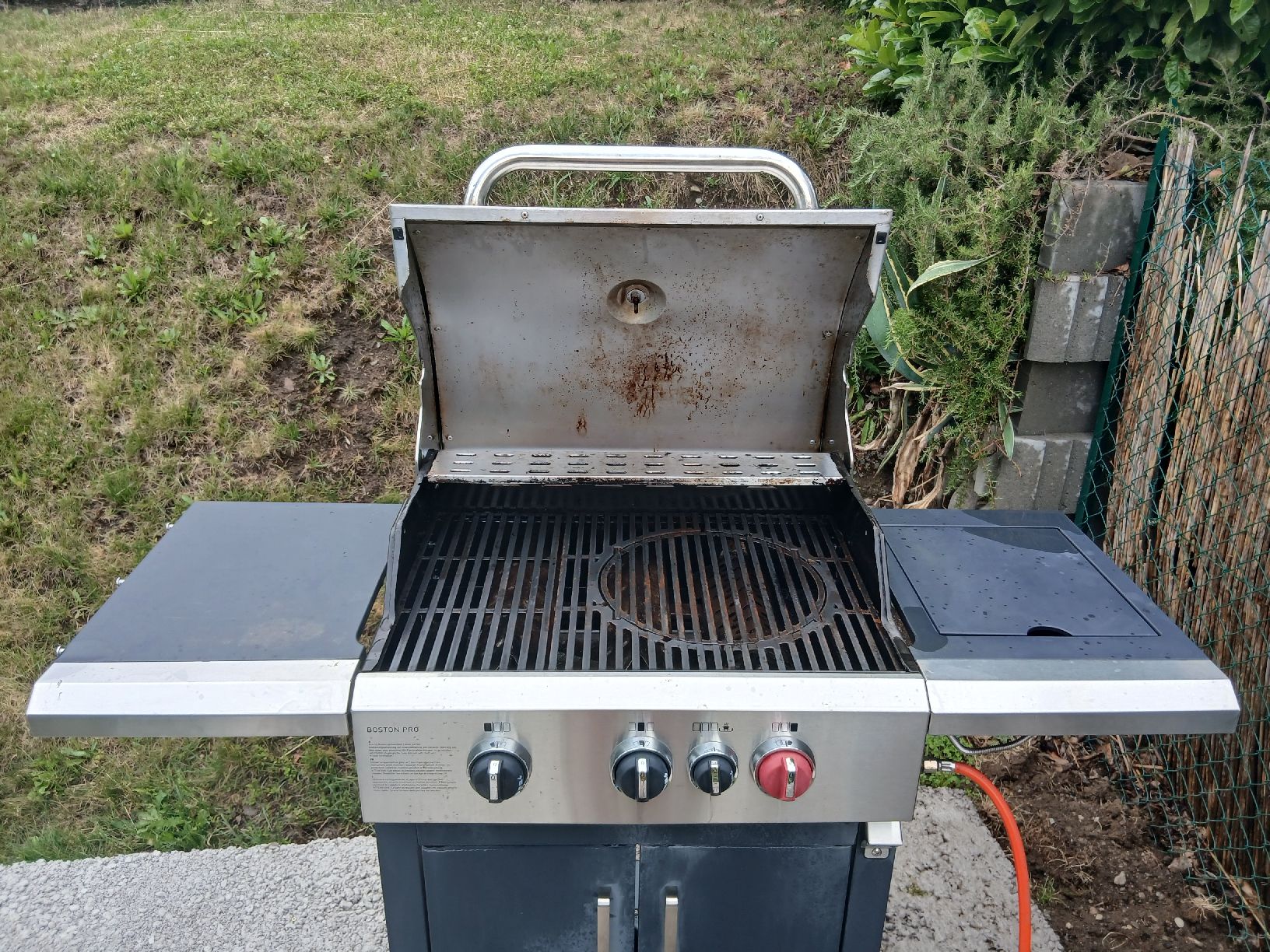 Griglie: Grill a gas Enders Boston Pro – Usato da Taverne venduto da damigiano 2