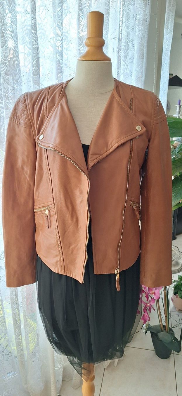 Massimo Dutti Giacche: Veste en cuir , Taille M – Usato da St-Triphon venduto da Jldr0 2