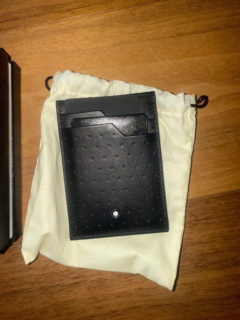 Montblanc Portafogli: New Montblanc leather cardholder – Nuovo e nell'imballaggio originale da St-Sulpice VD venduto da juhdu 1