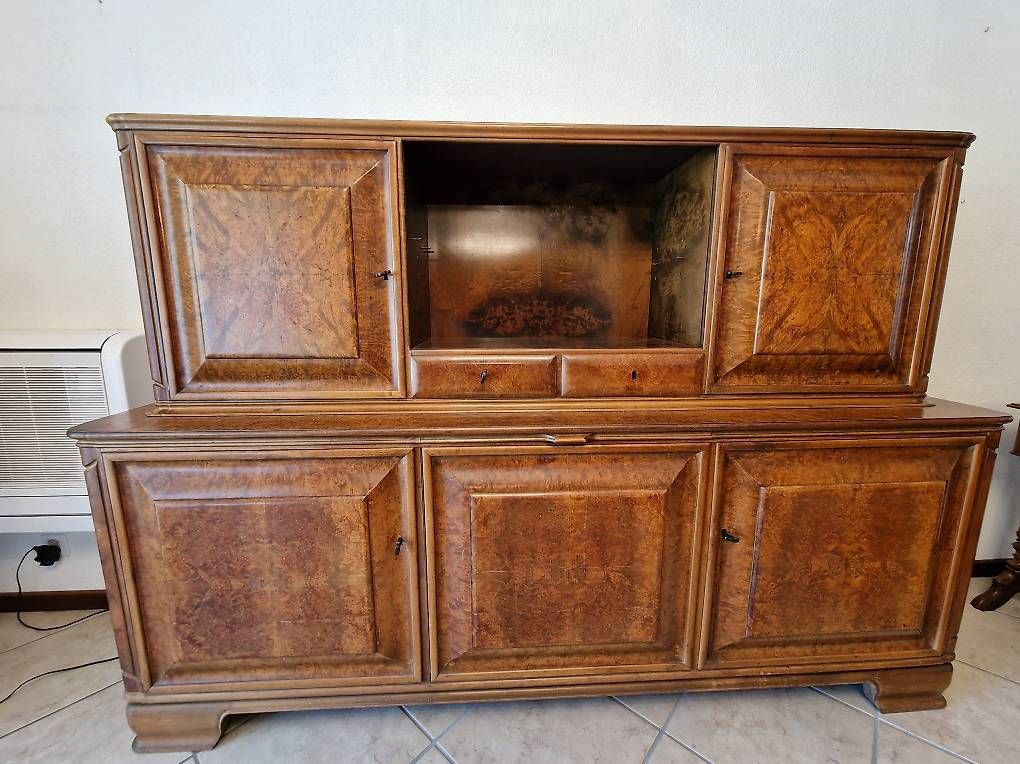 Credenze: Elegante credenza – Usato da Savosa venduto da giu_6djk