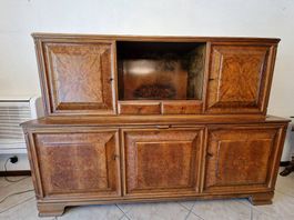 Elegante credenza