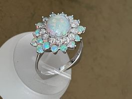 Weissgold Ring Opalen und Brillanten