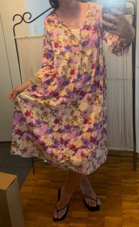 J S Millenium Kleid