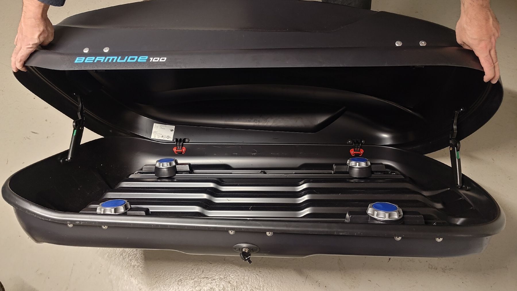 Box da tetto: Bermude 100 Car Roof Box - 304L – Usato da Wetzikon ZH venduto da Alfvisions 4