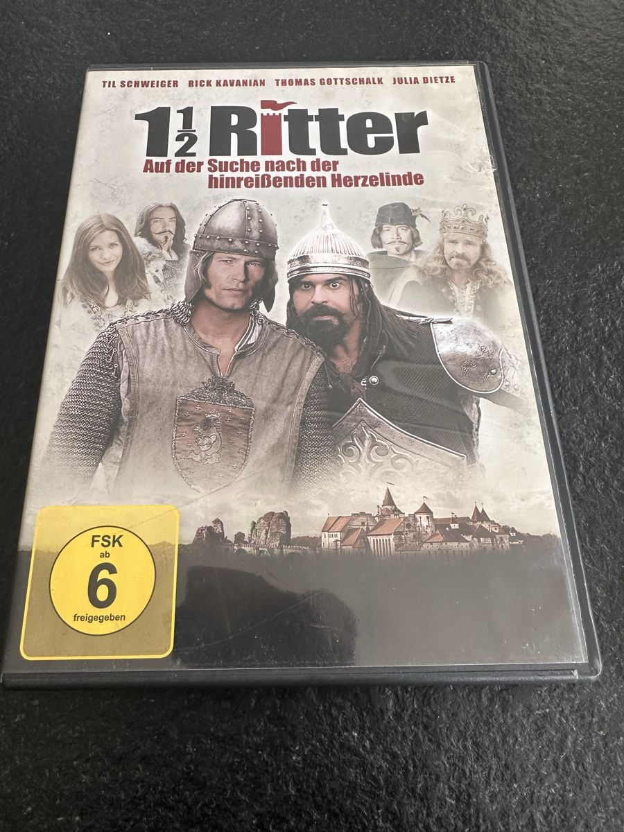 Tutti i DVDs: DVD 1 1/2 Ritter – Usato da Flüelen venduto da sas_pl7j