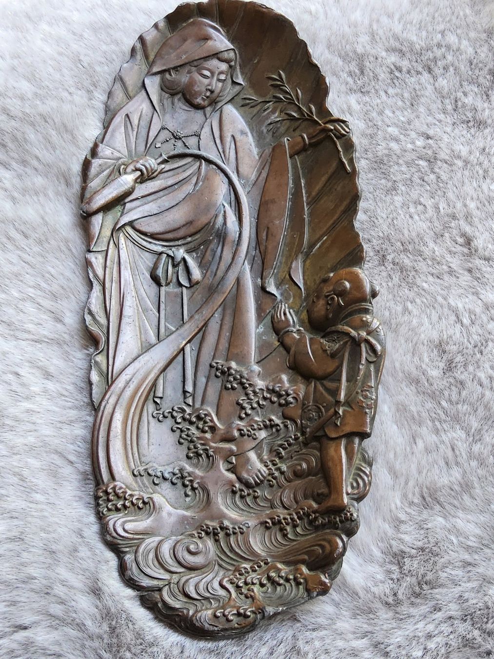 Sculture & Statue: Antike Kupfer Reliefschale, China, oder Japan, ca 1890 – Usato da Zürich venduto da SciTec 1