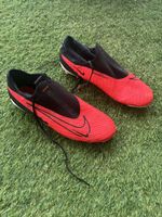 Scarpe rosse da calcio Nike phantom GX 