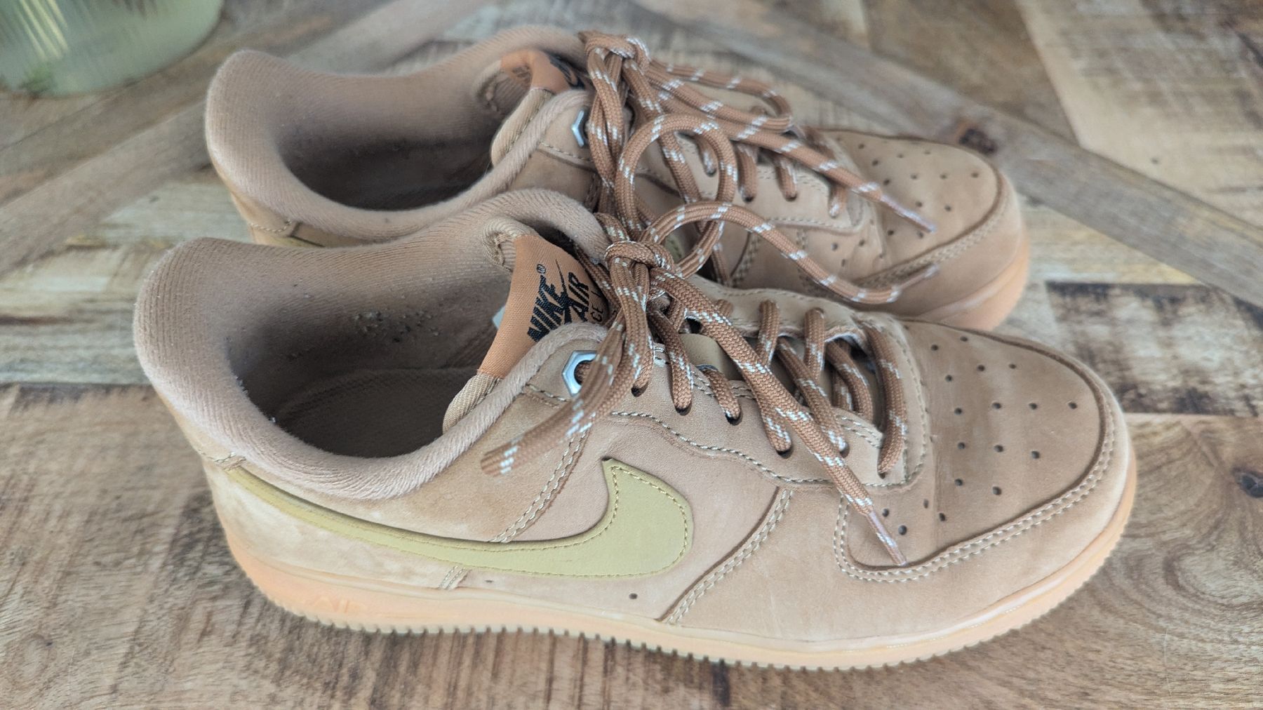 Nike Scarpe da uomo: Nike Schuhe Gr. 38 – Usato da Birr venduto da Liv_Nina