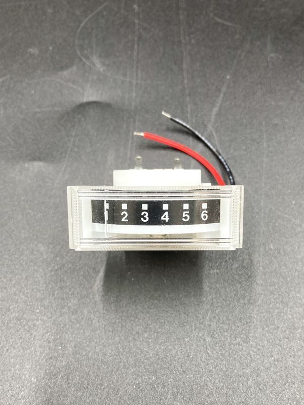 Misurare: DER EE | Profil-Einbauinstrument E-11A | Skala 1-6 – Usato da Wittenbach venduto da Restwert_St-Gallen