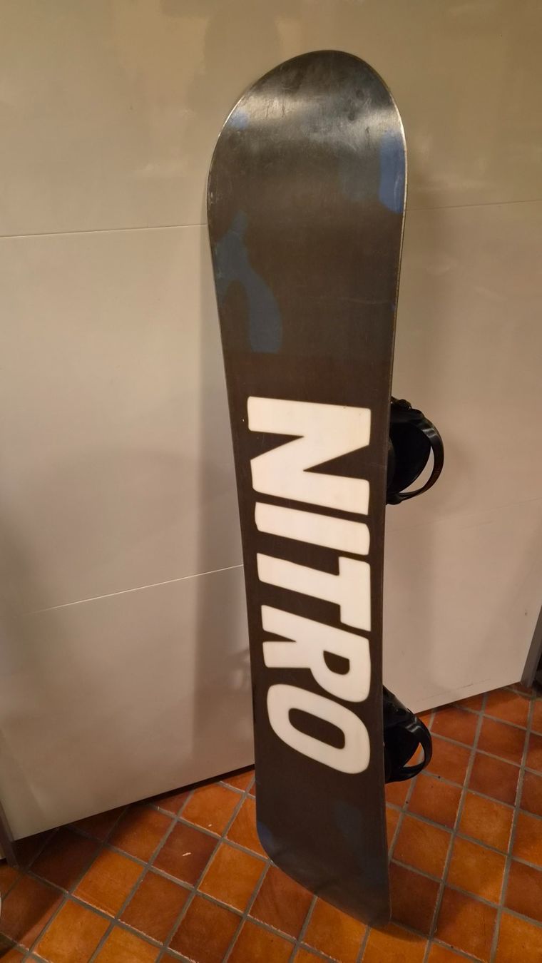 Snowboard Nitro Boards: Nitro Snowboard 132cm inkl. Bindung – D'occasion à Oberrieden par Raja011 5