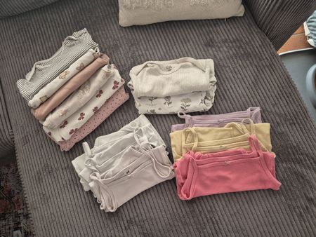 14 bodys T. 98
