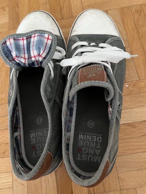 Mustang Scarpe da uomo: Sneaker "MUSTANG" Gr. 40, antrazit – Nuovo (secondo la descrizione) da Walenstadt venduto da ricamul 9