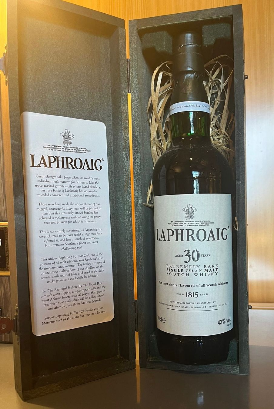 Laphroaig Bevande alcoliche: LAPHROAIG, aged 30 Years – Nuovo e nell'imballaggio originale da Neerach venduto da fuz_8d7l