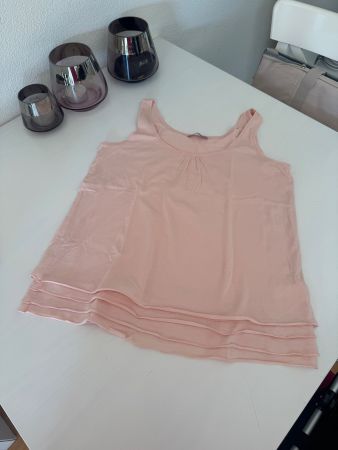 Süsses Top Schumacher rosa S/M mit Volants