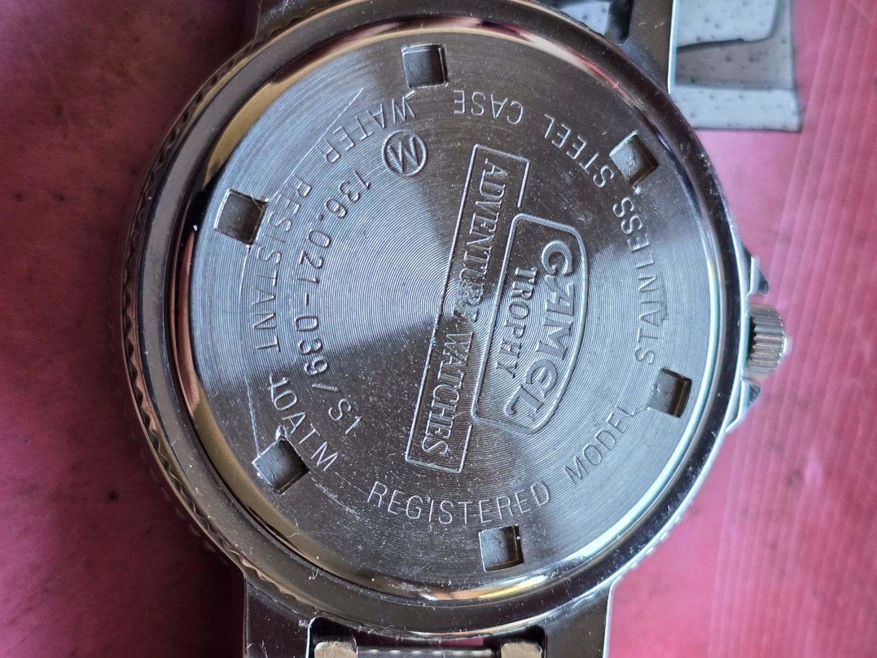 Mondaine Orologi: 279 Mondaine Camel Trophy Date – Usato da Muri AG venduto da Corredor 6