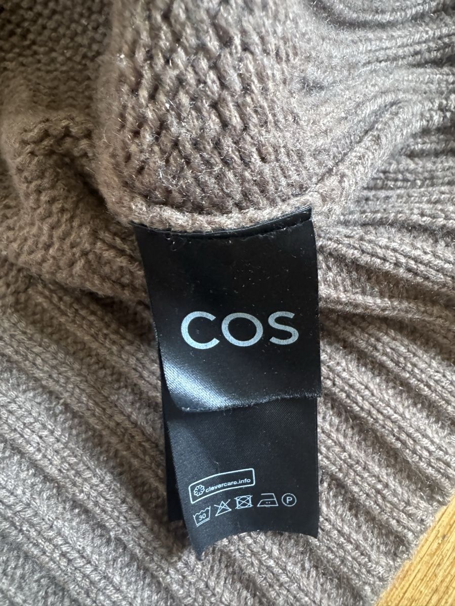 Cos Pulls & Sweat-shirts: Damen Rollkragenpullover COS Kaschmir braun – D'occasion à Zürich par Grace07 3