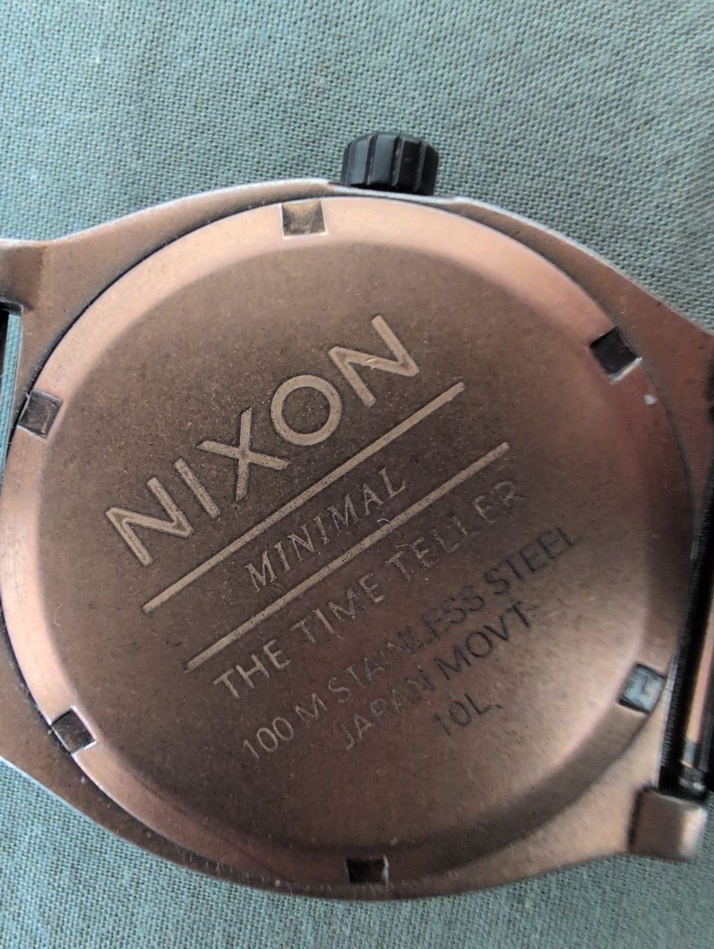 Nixon Orologi: 2 x Nixon Uhren – Usato da Küssnacht am Rigi venduto da carousel_182 4