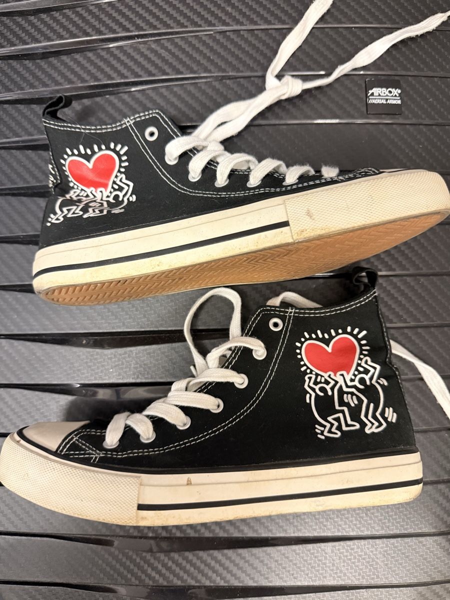 Primark Scarpe da uomo: Coole Sneakers Keith Haring, Grösse 38 Primark – Usato da Fribourg venduto da FafaL