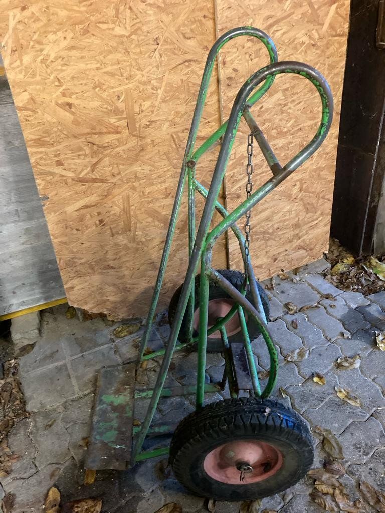 Greifer: Fagoteuse a bois et pince – Gebraucht aus Villarepos von  5