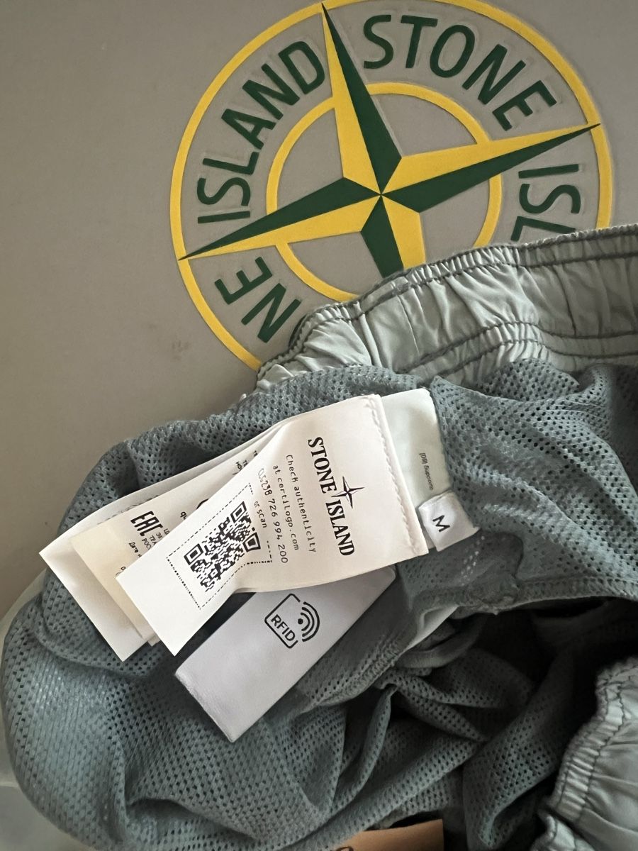 Stone Island Pantaloni: Stone Island Badeshorts – Nuovo e nell'imballaggio originale da Zürich venduto da Realvintagesale 2