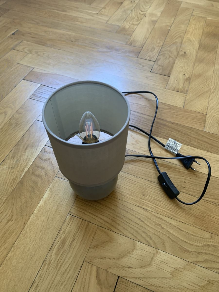 Lampade: Lampe en céramique taupe avec ampoule – Nuovo (secondo la descrizione) da Genève venduto da rez_c6c6