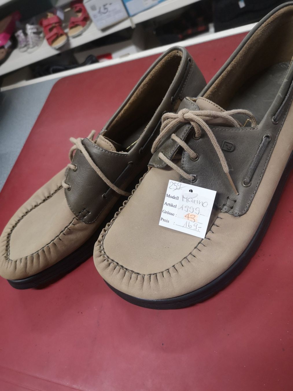 Helvesko Herrenschuhe: Helvesko dansko – Neu und originalverpackt aus Möhlin von Highwaytom