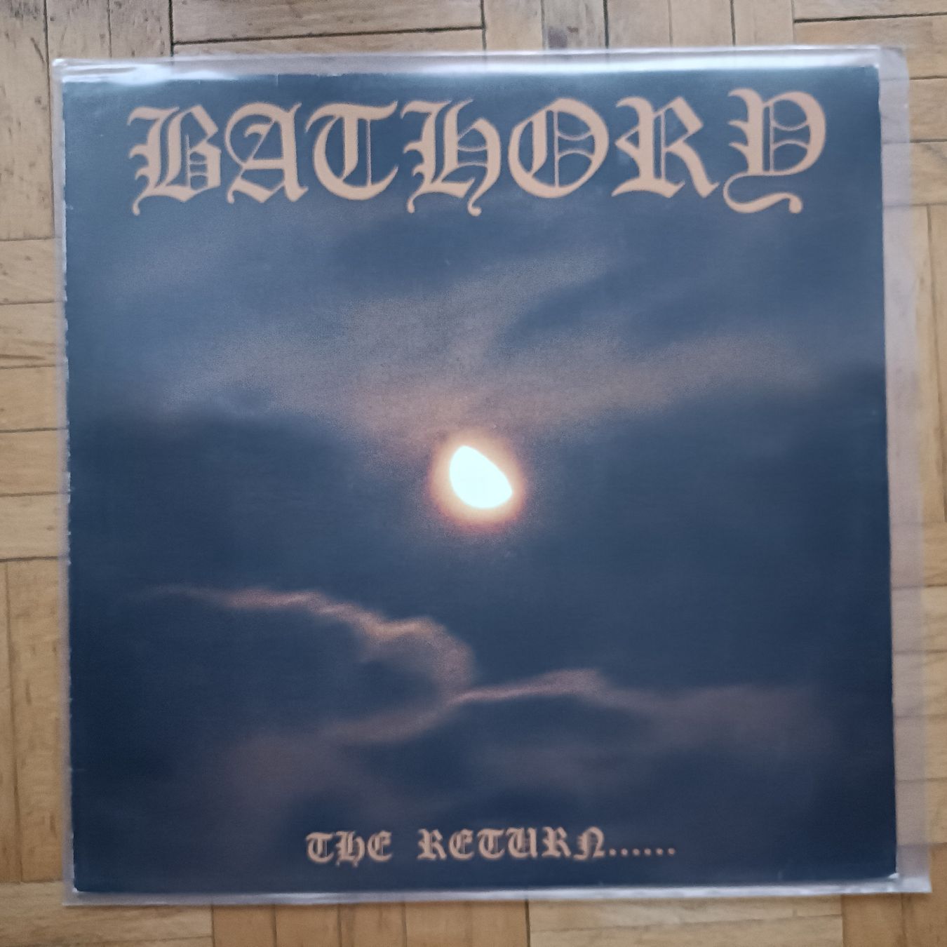 Dischi in vinile: Bathory - The Return... LP – Usato da Luzern venduto da cryptonic79