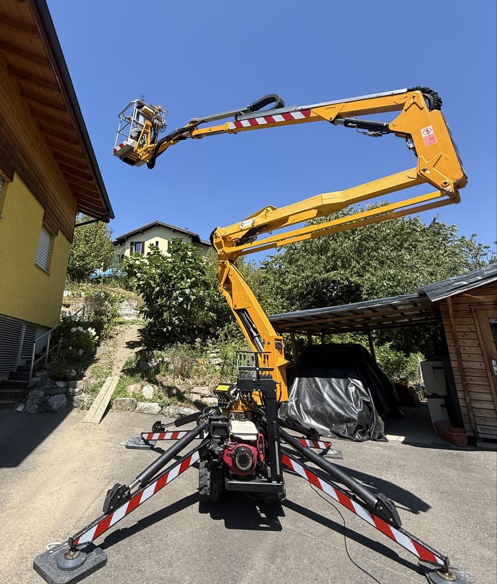 Toutes les machines: Nacelle élévatrice type araignée  – D'occasion à Choex par Adri27000 4