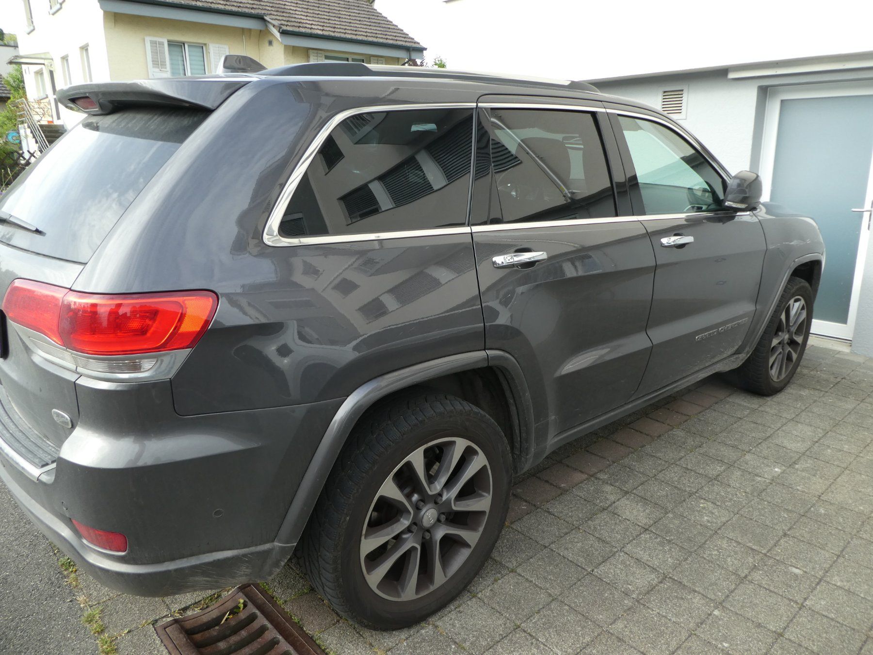 Jeep Autos: Jeep GrandCherokee CRD – Gebraucht aus Dagmersellen von Betreibungsamt_DWW 2