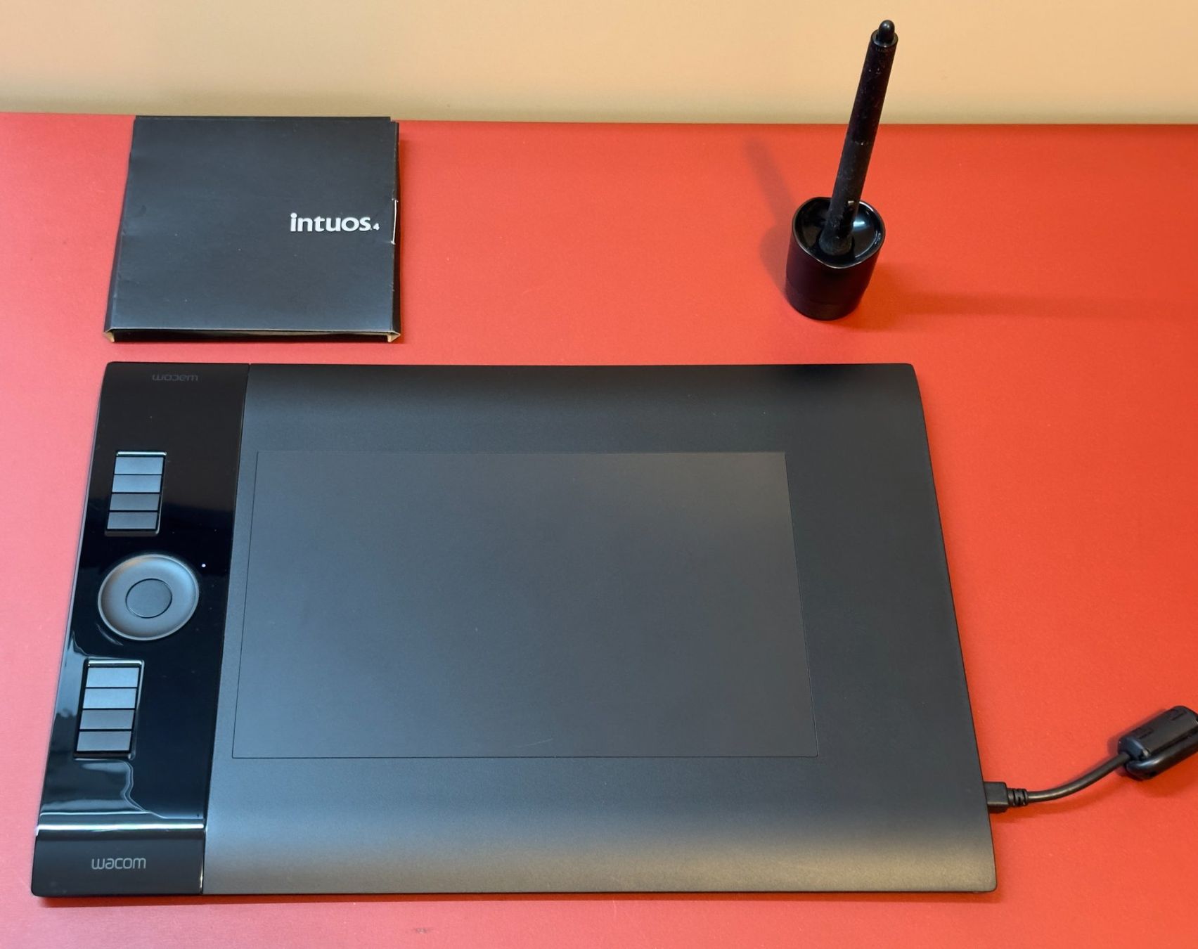 Wacom Tablet PC: Wacom Intuos4 Pen Tablet – Gebraucht aus Glattpark(Opfikon) von
