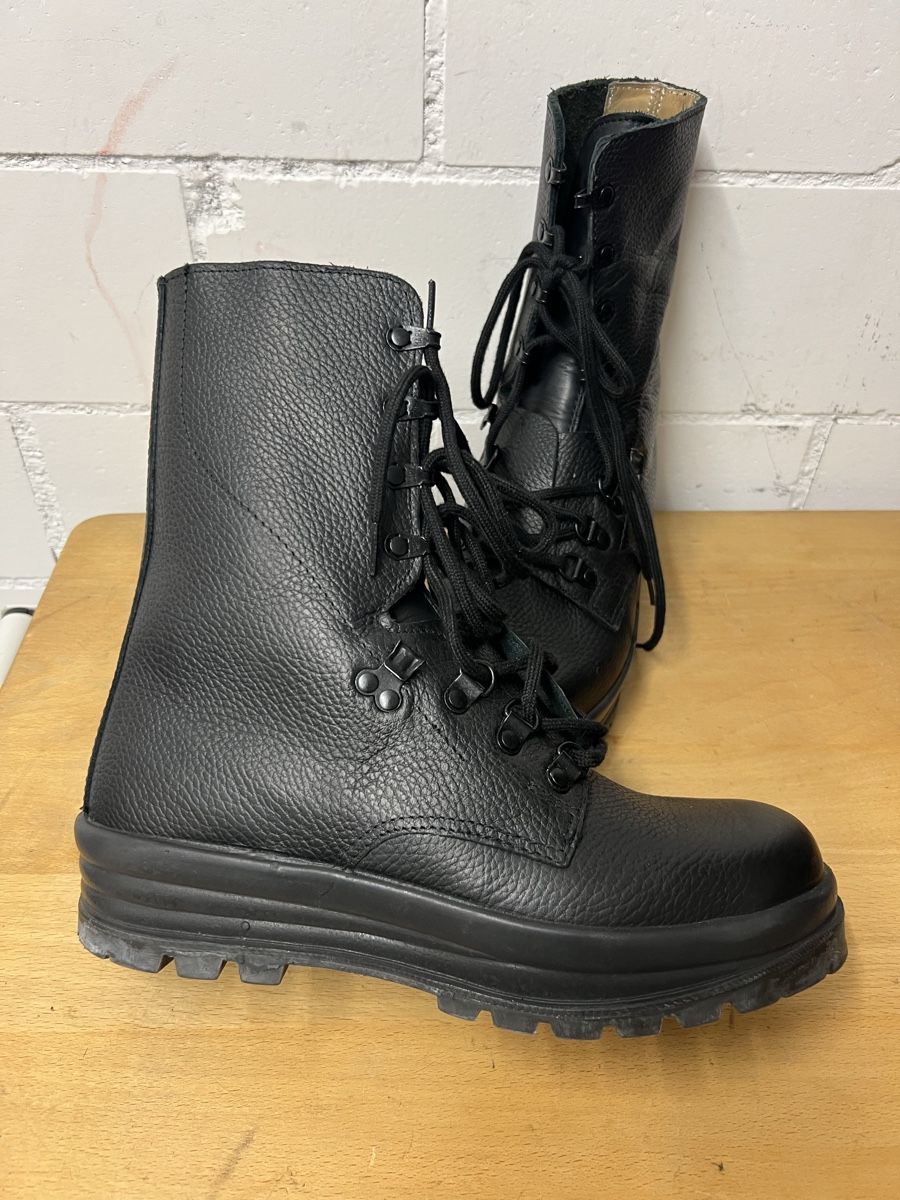 Scarpe da uomo: Militär Stiefel – Nuovo (secondo la descrizione) da Holziken venduto da 181281 1