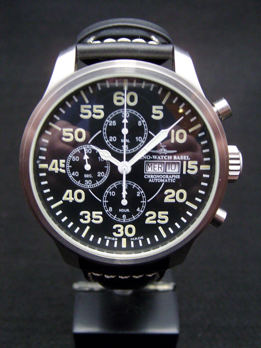 Zeno Uhren: Neuer Oversized Pilot Tachymeter Chrono Day-Date/ Automatik – Neu und originalverpackt aus Mels von niezie2002 1