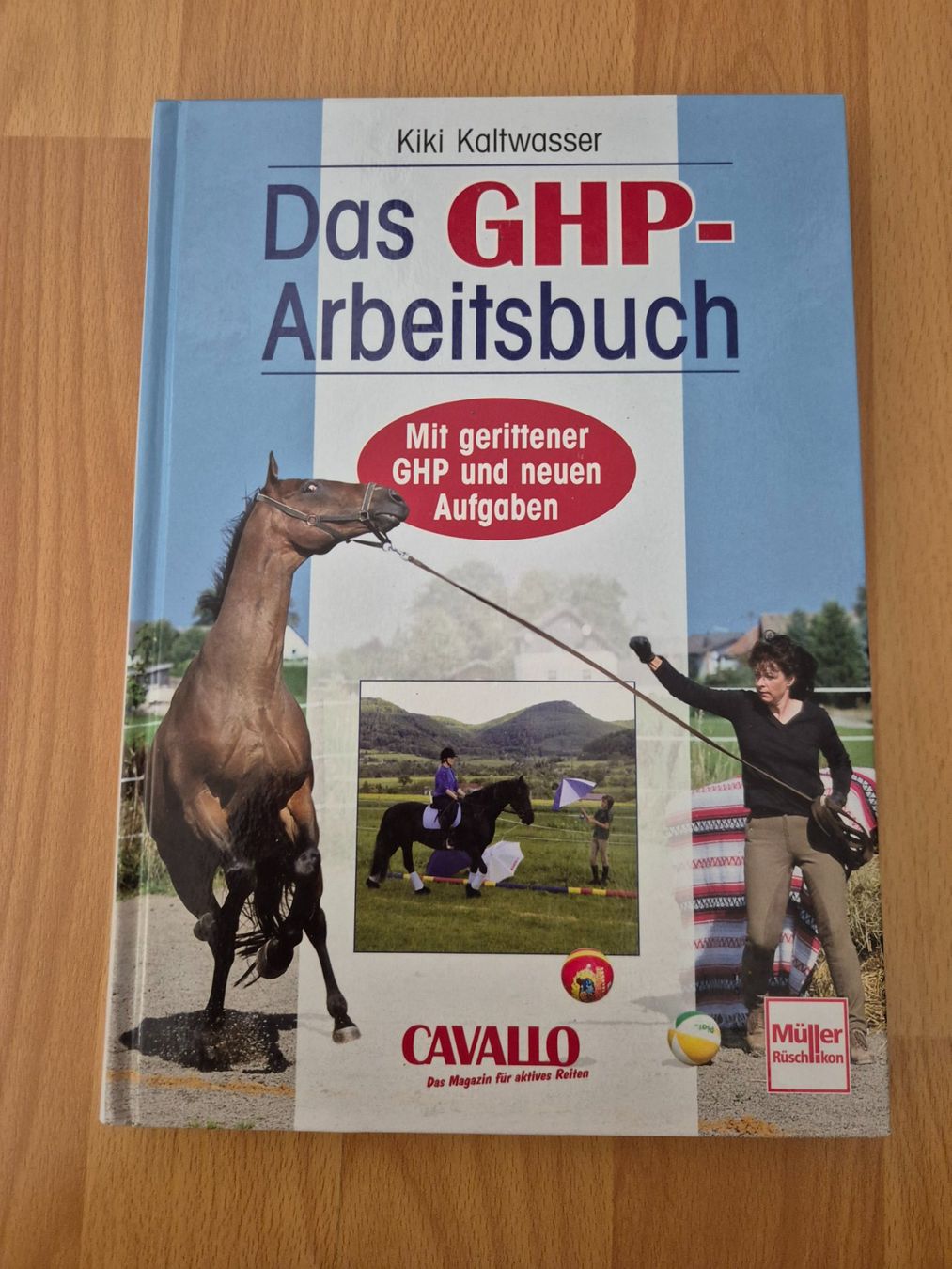 Zaumzeug & Halfter: Pferdefachbuch – Neu (gemäss Beschreibung) aus Meggen von Orrinka20