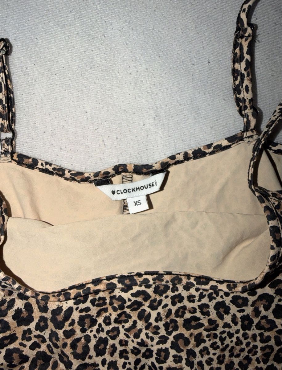 Robes: Leopard Maxilleid – Neuf (Voir description) à Oftringen par soraia.i 4