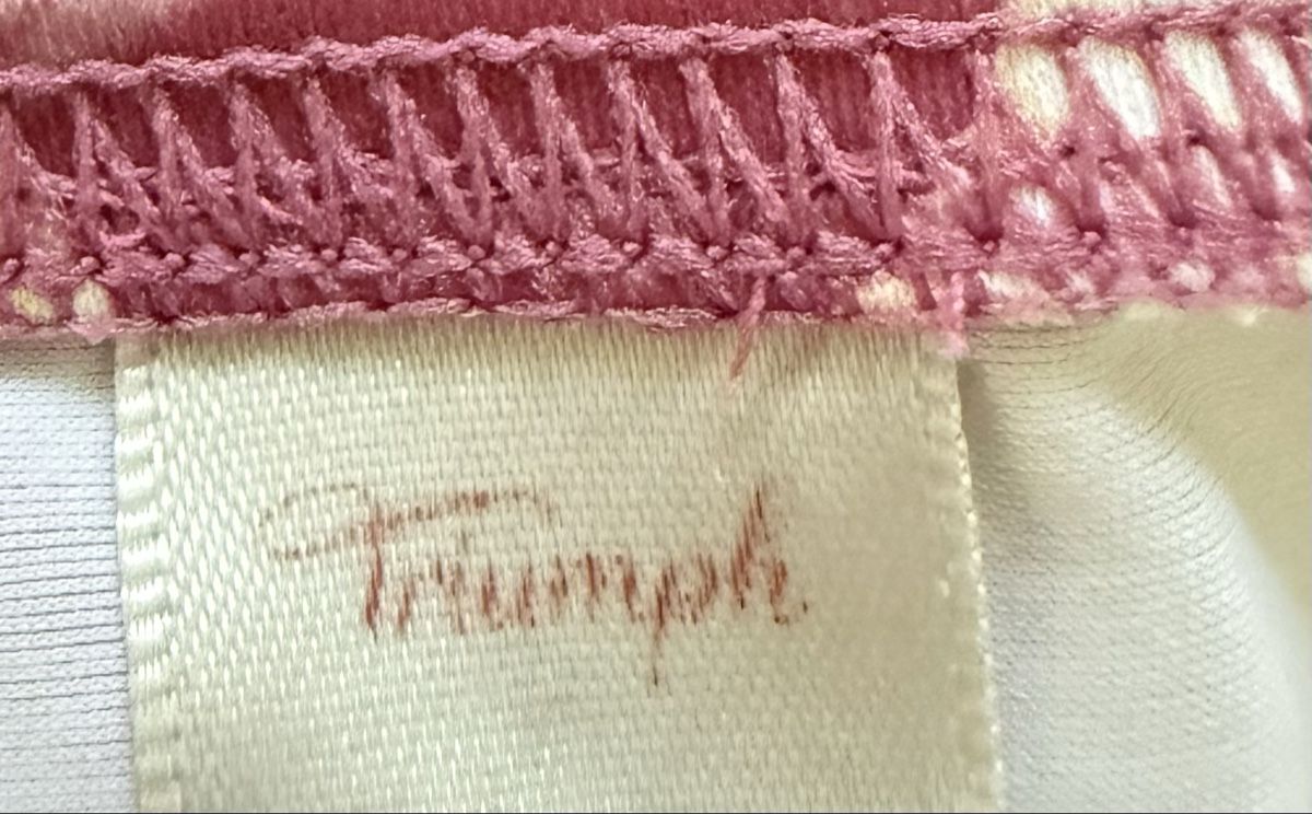 Triumph Badekleider & Bikinis: Triumph Bikini, Grösse 44 Blumenmuster – Neu (gemäss Beschreibung) aus Lyss von Sibella56 2