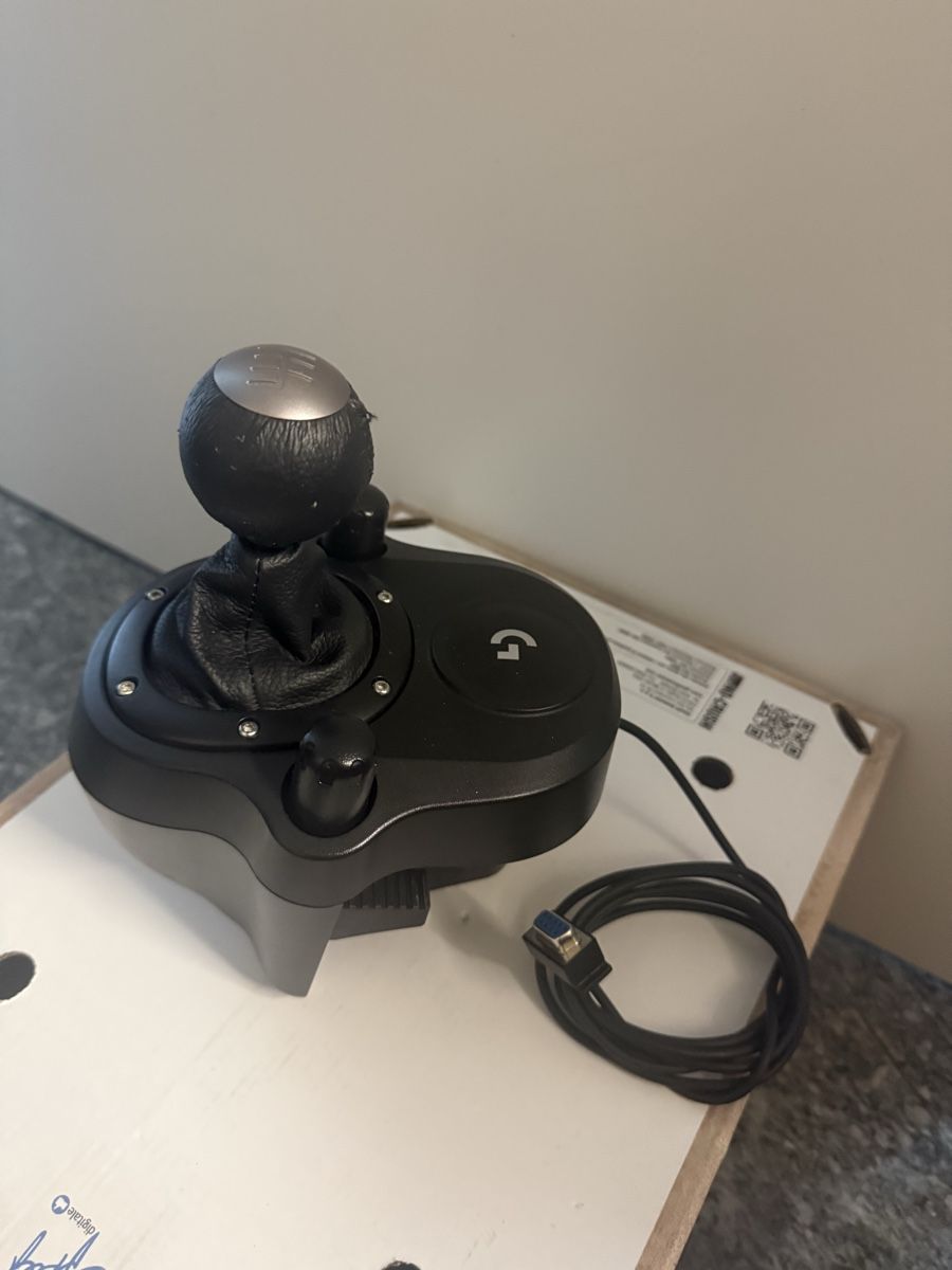 Controller: Logitech shifter g29 – Usato da Sion venduto da eir_b677 2