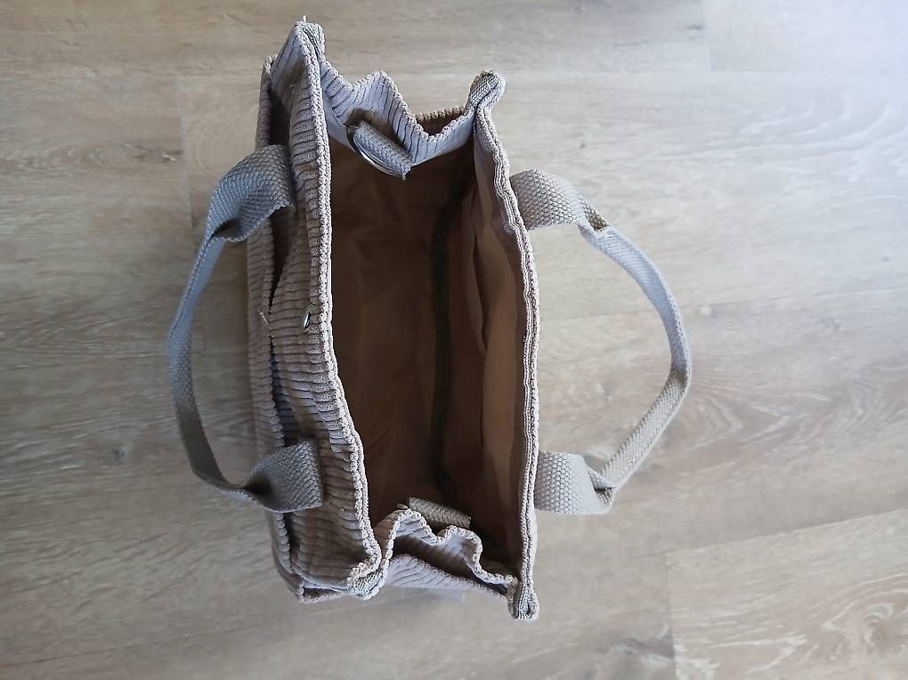 Sacs femmes: Umhängetasche Neu – Neuf (Voir description) à Grächen par jan_9wyc 1
