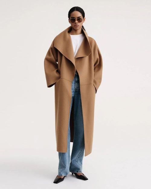Totême Cappotti: Totême Wollmantel Gr. M, Beige – Usato da Zürich venduto da mgn1